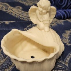 Vintage Seashell Cherub Planter * Trinket * Winged Angel * 4.5"