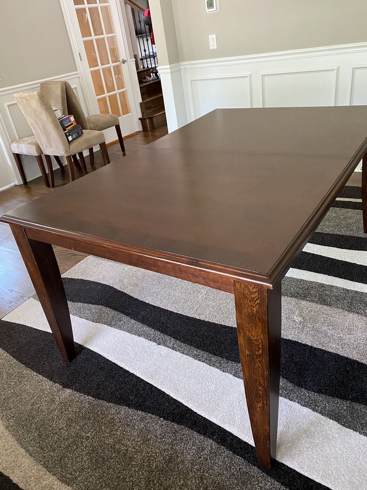 WALTER E. SMITHE DINING TABLE for Sale in Arlington Heights, IL OfferUp