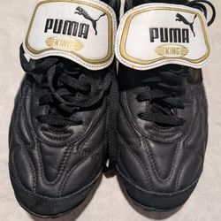 Puma King  Tuff Men Size 12 
