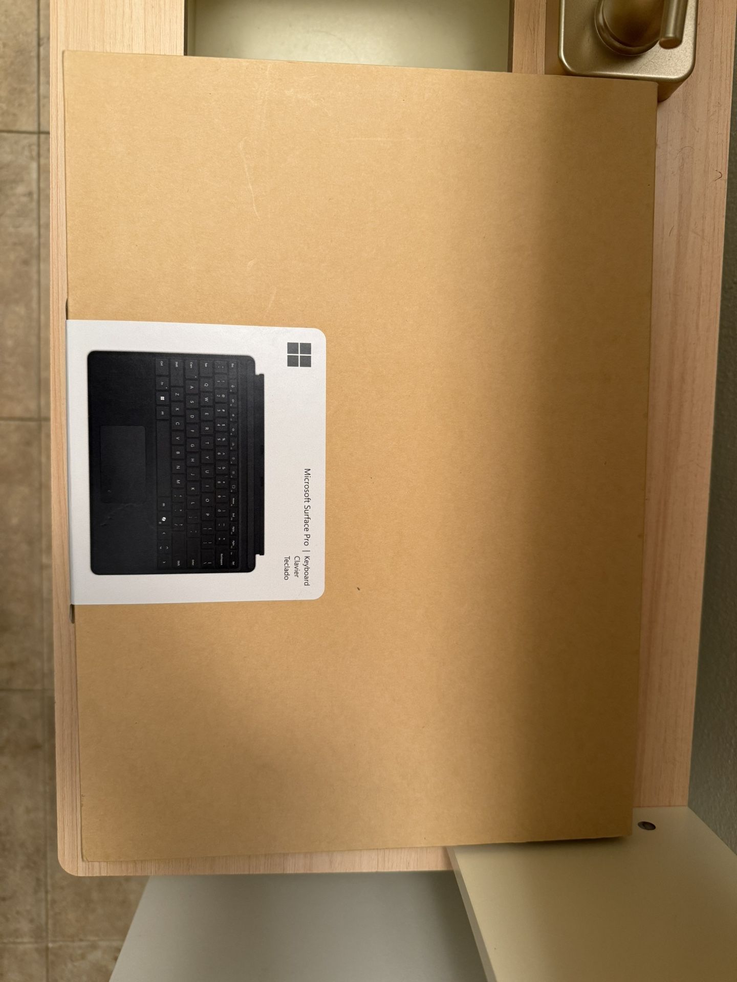 Microsoft Surface Pro Keyboard Model 1905