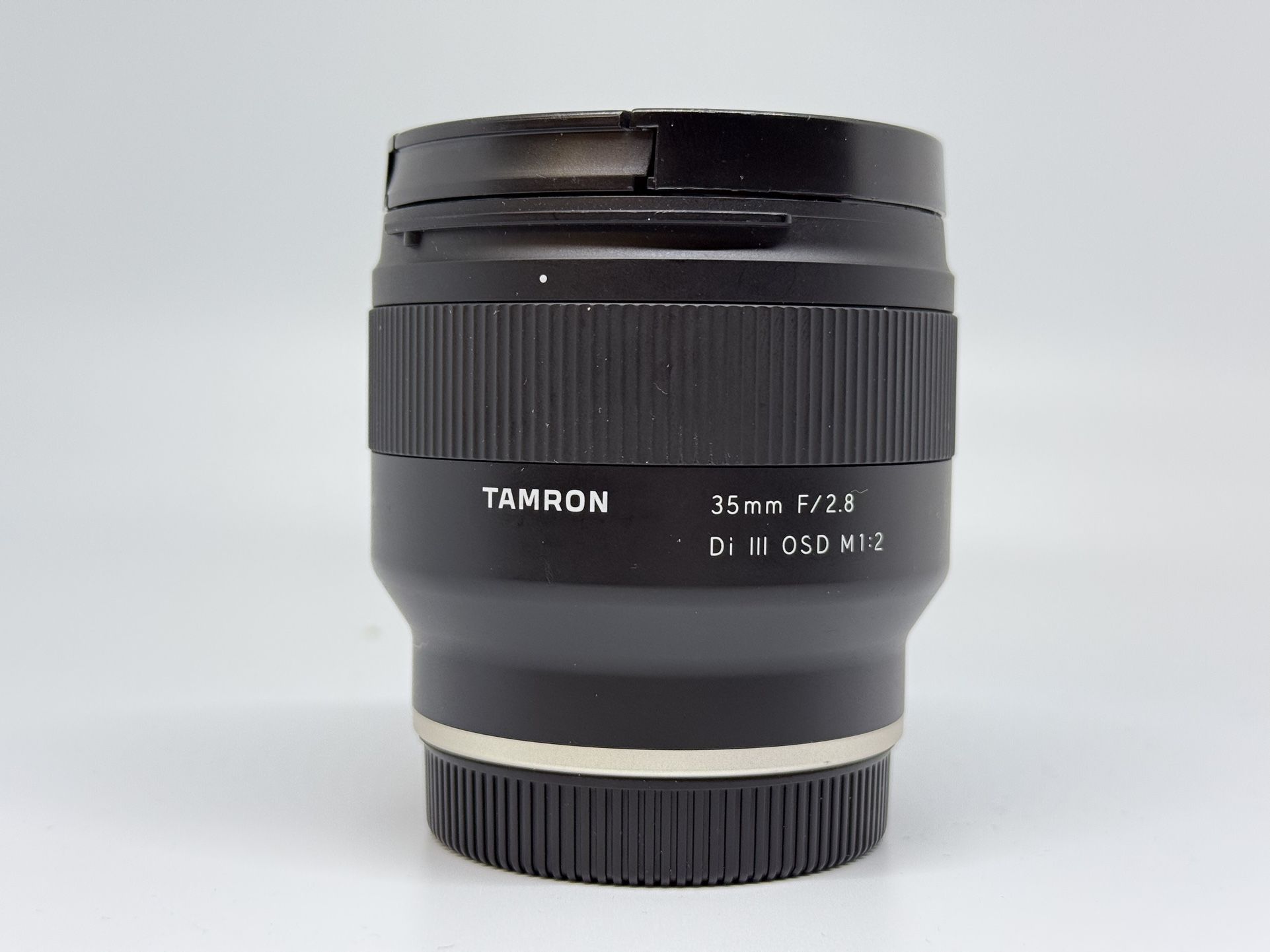 Tamaron 35mm f/2.8 Di III OSD M 1:2