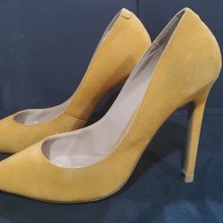 Tony Bianco High Heels. Size 7.5