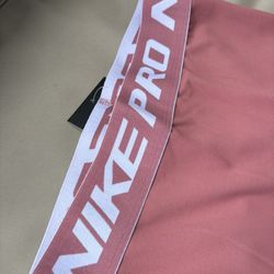 Nike Pro Pink Leggings 