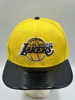 Mitchell & Ness LA Lakers Hardwood Classics Snapback Hat Glossy Brim Gold Black