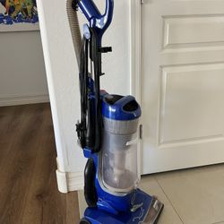 Hoover Pet vacuum 
