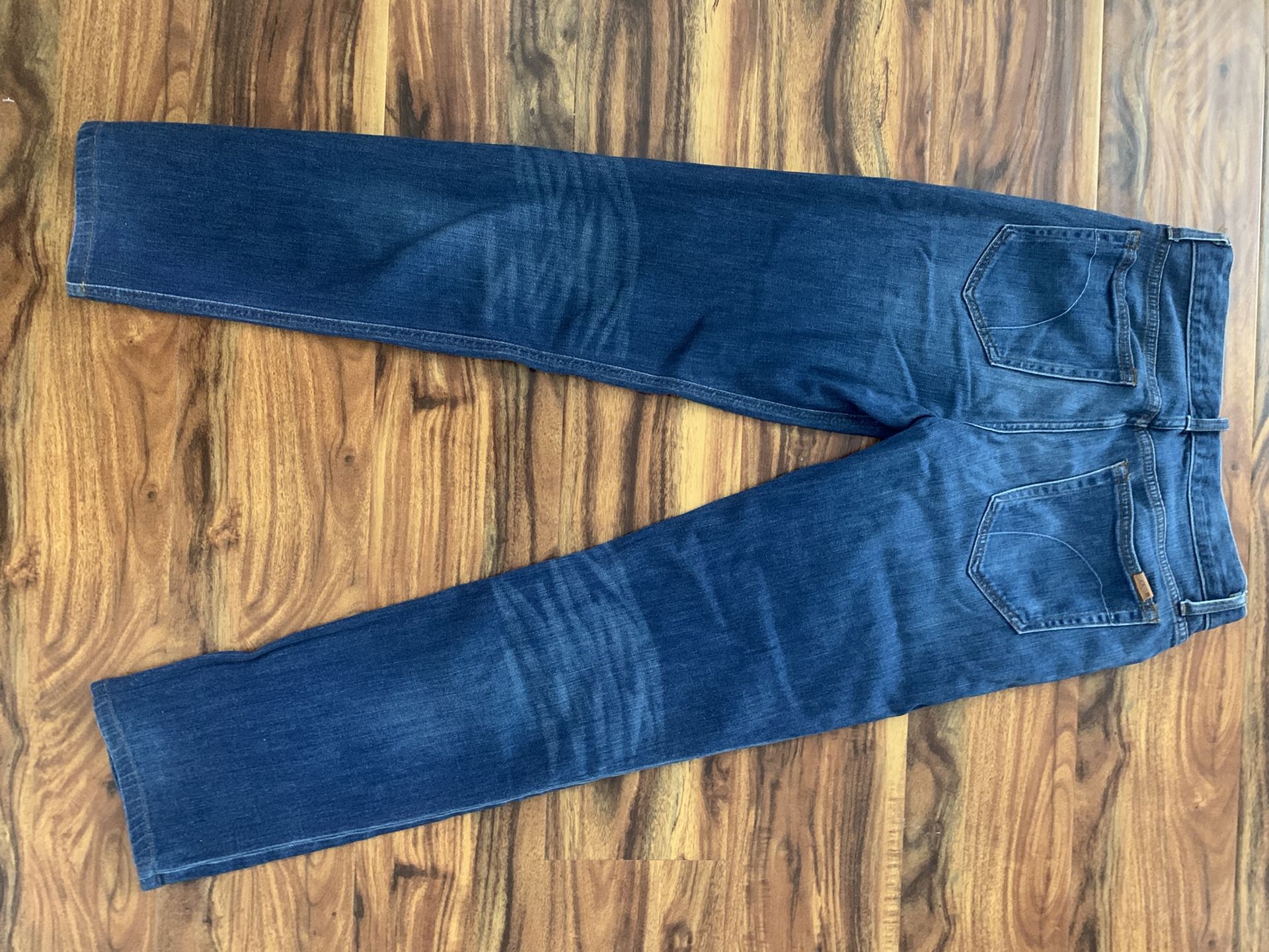 Men Joe’s Jean Size 29x30 Like New