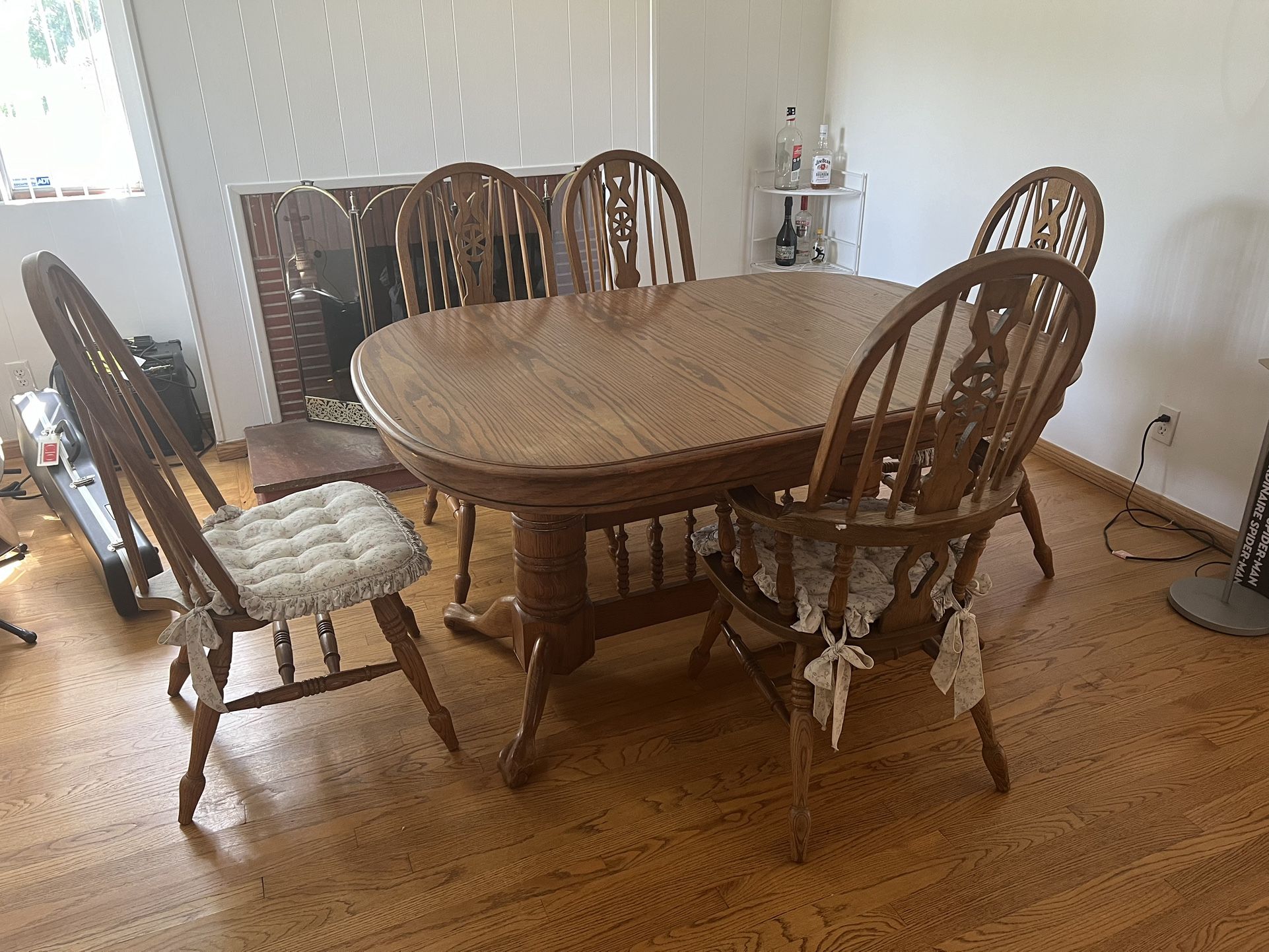 Kitchen Table With 8 Chairs