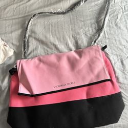 New Victoria’s Secret Cooler Bag