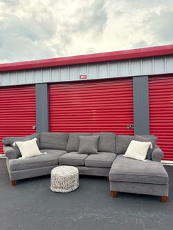 Havertys Norfolk Gray Sectional Couch w/ Chaise – Free Delivery