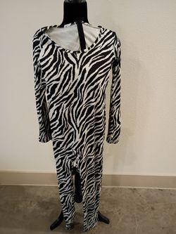 🖤 Zebra Halloween Costume – $20 CASH ONLY 🖤