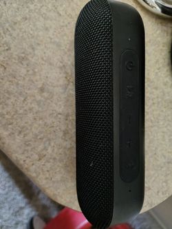 Insigna Bluetooth speaker