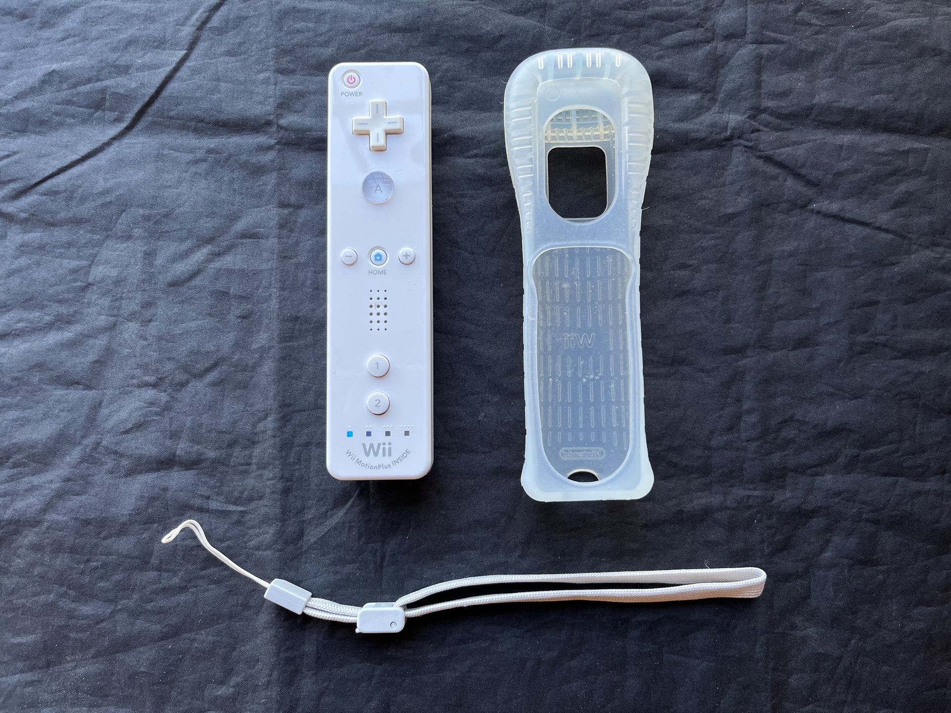 Nintendo Brand White Wii Remote w/ Motion Plus - PRICE FIRM