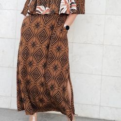 BEAUTIFUL TANOA HAWAII LE LAGI HOLOKU DRESS - NEW & SEALED IN PACKAGING 