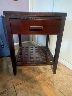 Night stand