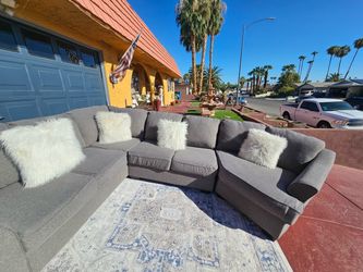 ✨ Large Gray L‑Shaped Sectional Sofa – Deep Cleaned | Excellent Condition | Pickup ONLY ✨