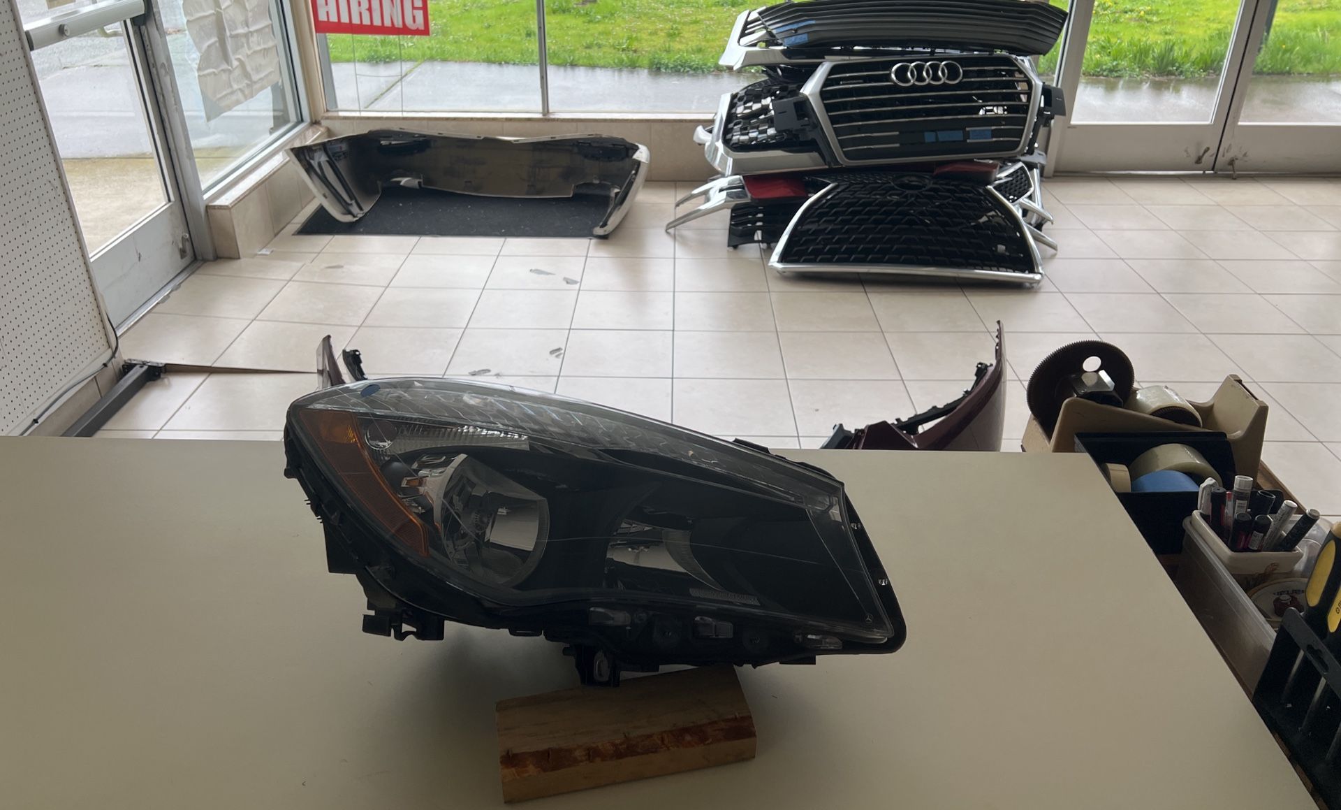 2014 To 2016 Mercedes Benz C Class Headlight Passenger Side Assembly #379 A FH403