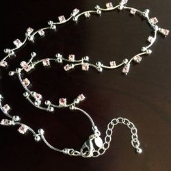 Silver necklace with pink crystals 🌺🎀