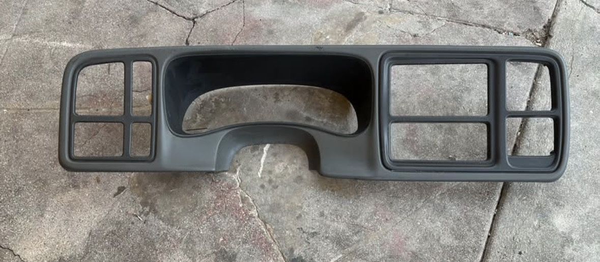 Radio Bezel Double Din For 03-06