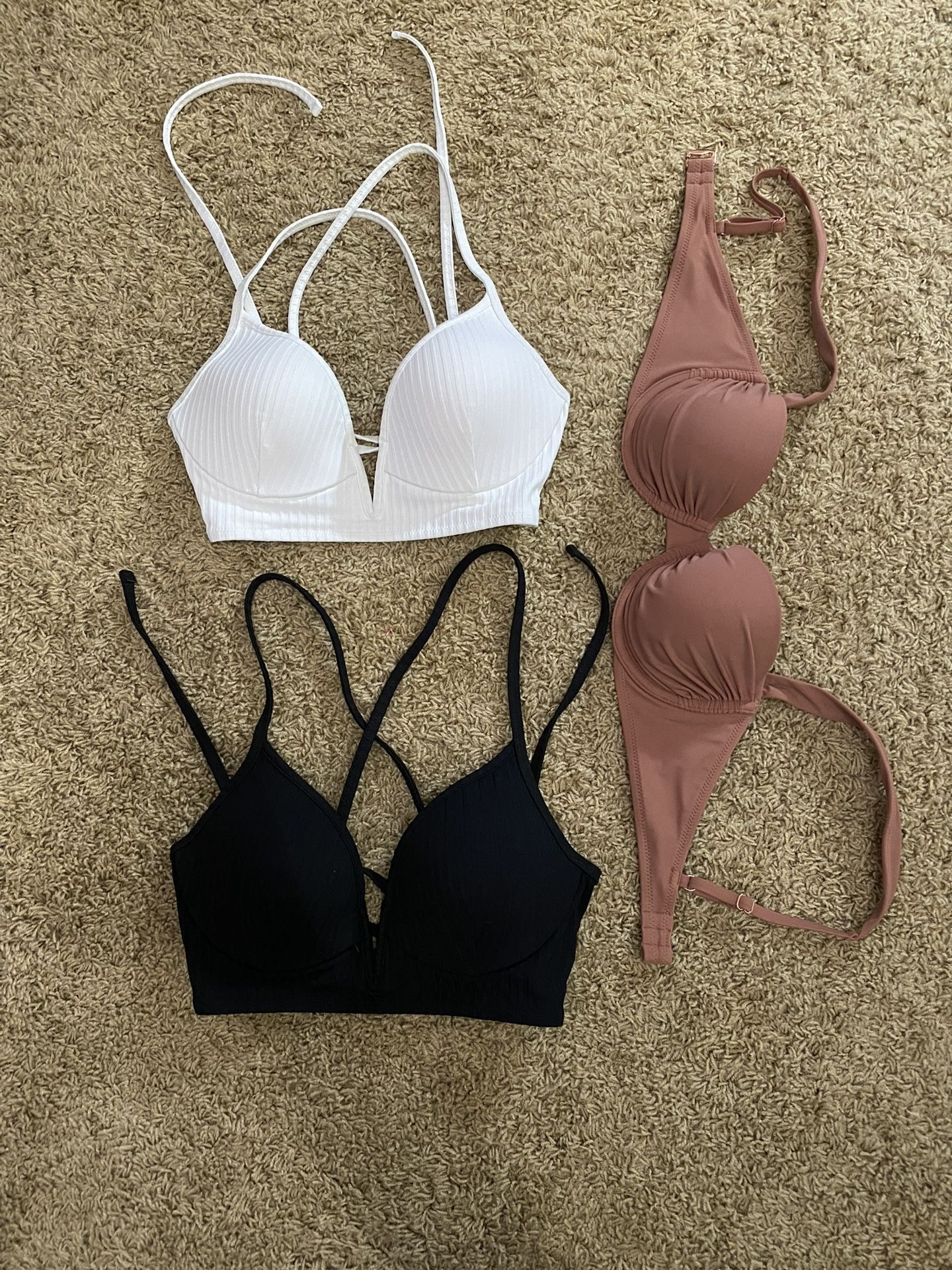 Women’s Bikini Tops Size 34B New Without Tags