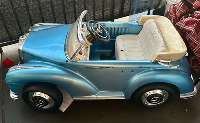 Electric toy car for kids
