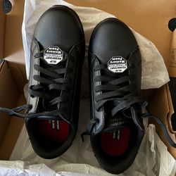 Skechers