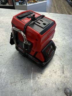 Milwaukee 2846-20- M18 Portable Power Inverter with One CP1.5 Battery