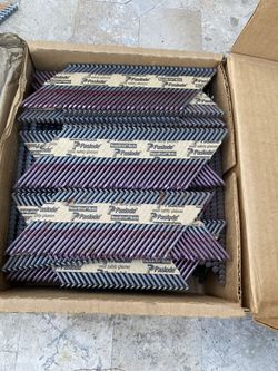 Fraiming Nails 1 And 1/2 Box 2,500 Pieces Per Box 
