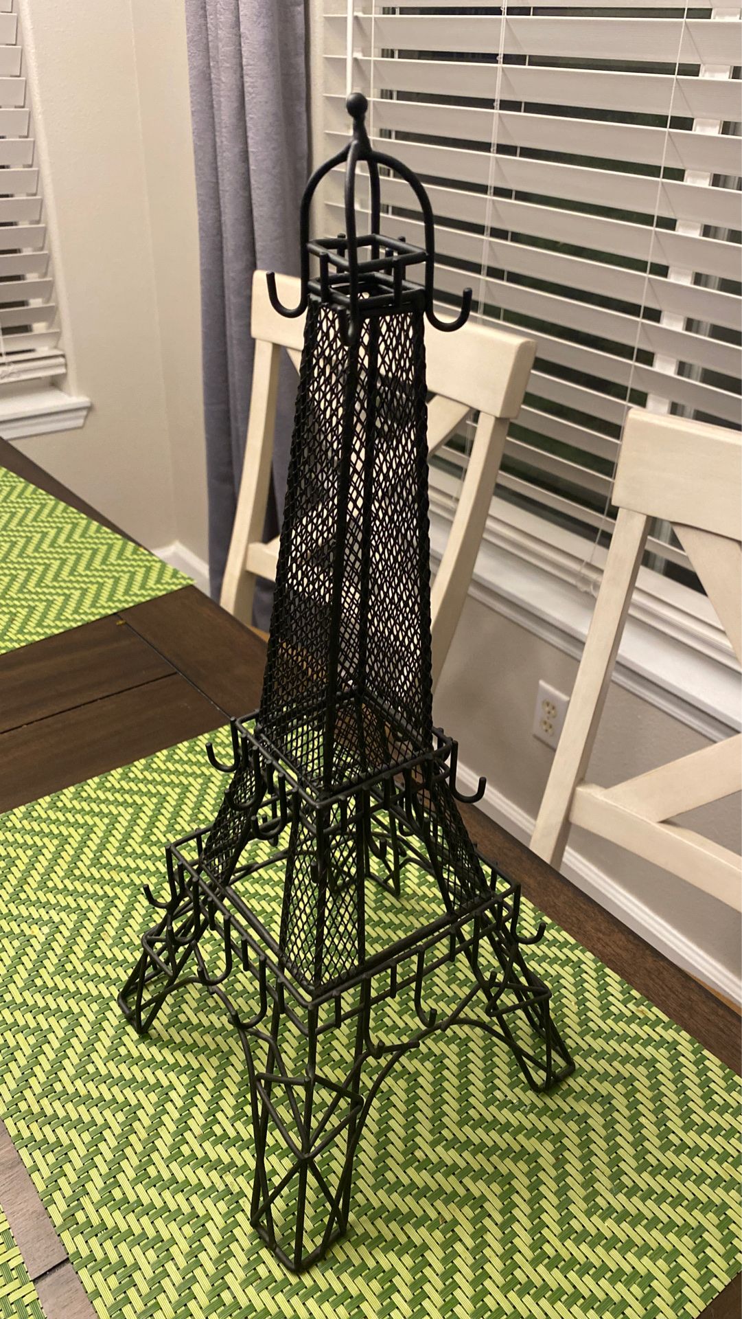 Eiffel Tower jewelry holder