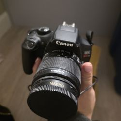 Canon EOS Rebel T6