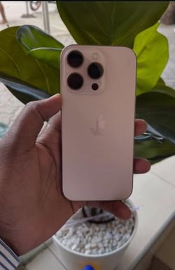 iPhone 16 Pro Unlocked With Warranty ☺️ 