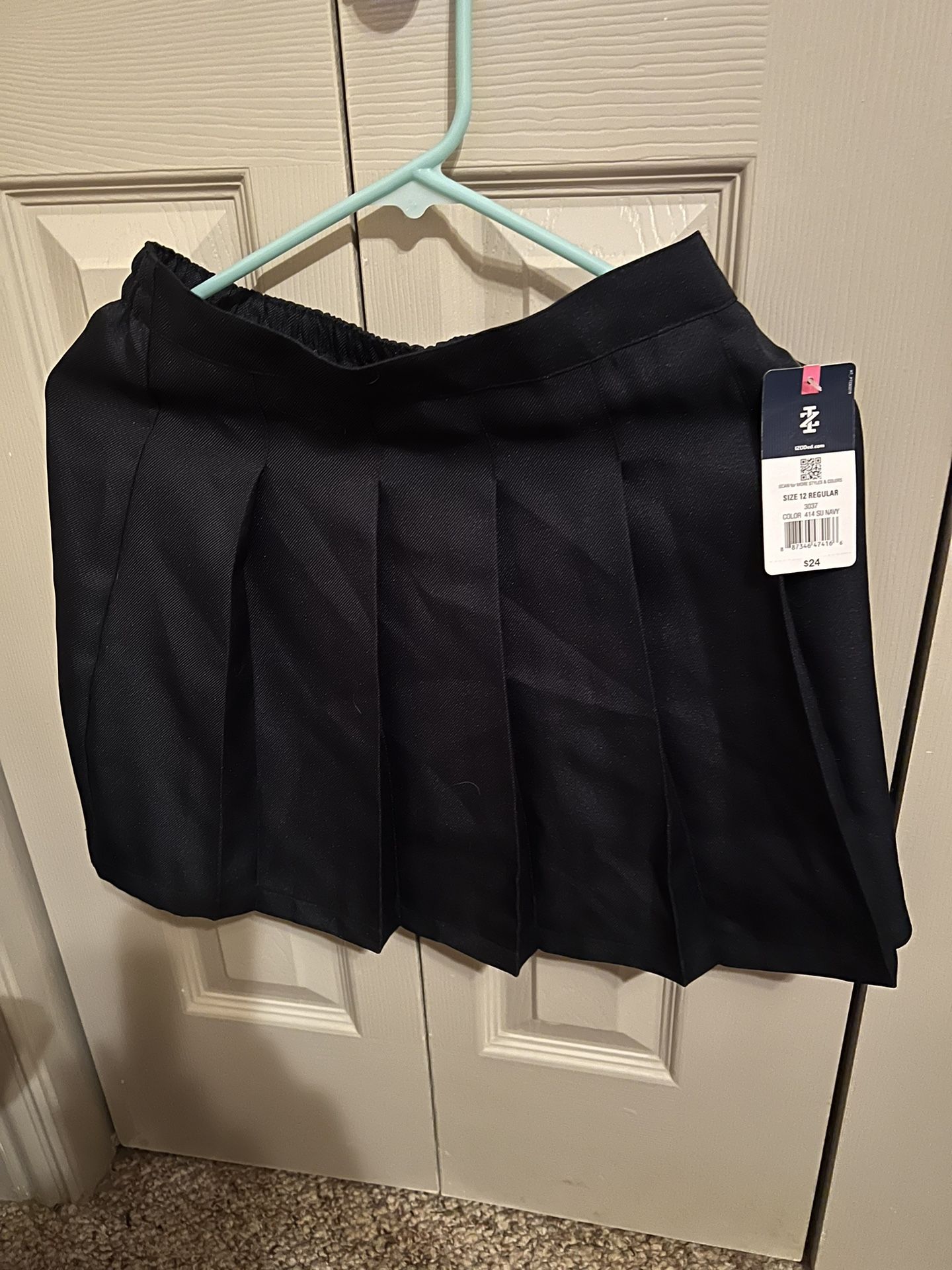 2 New Blue Izod Girl Uniform Pleated Skirts - Size 12