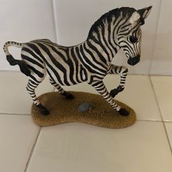 Zebra Statue 