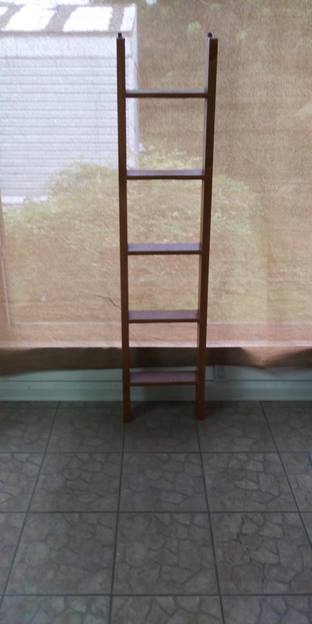 !! Good condition Wood Ladder for a Bunk bed!! For your house or Apartment!!