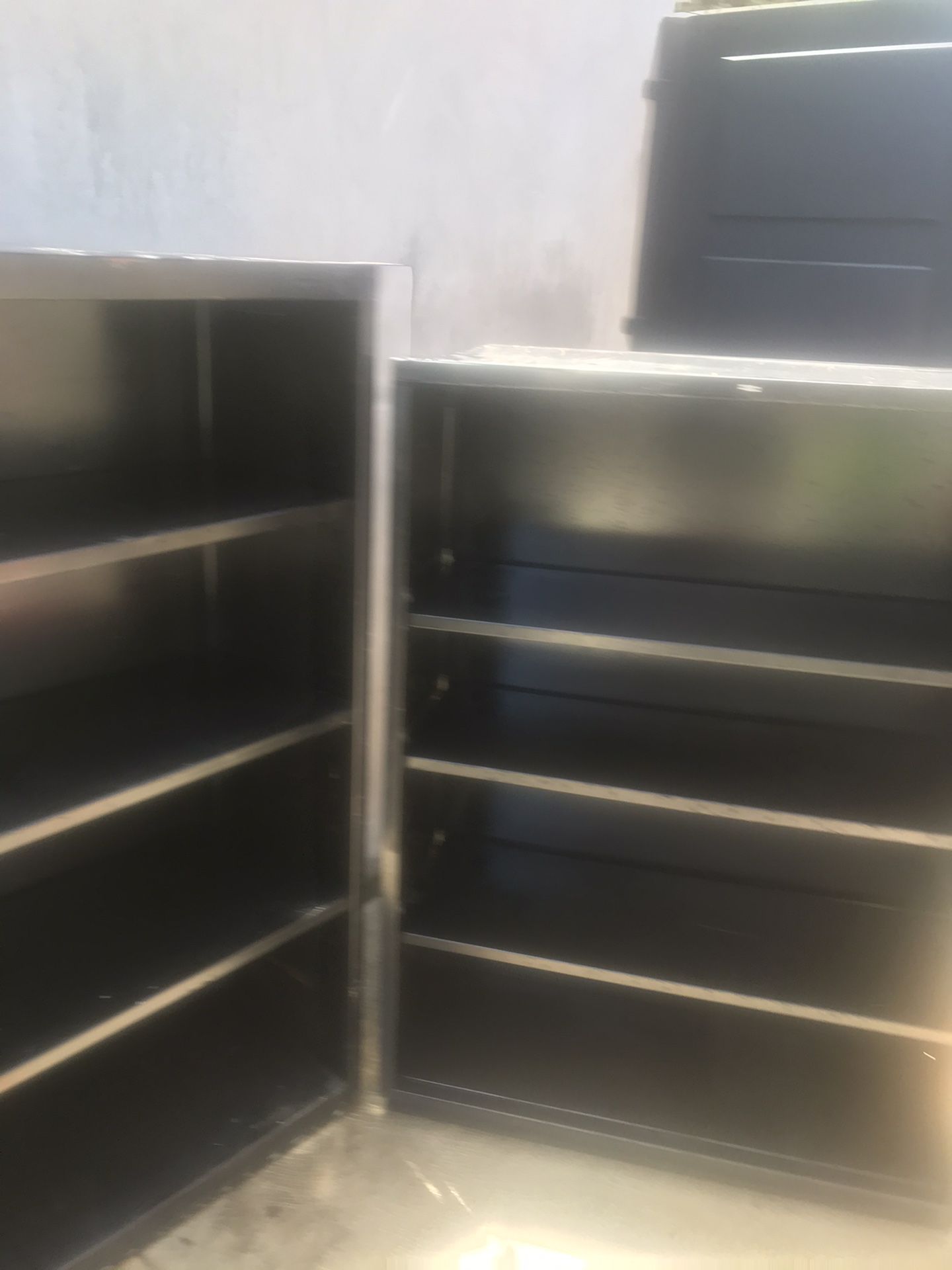 Cabinets/ Shelves/ Metal / HON/ TENNSCO