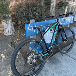 Have receipts no scratch’s excellent condition