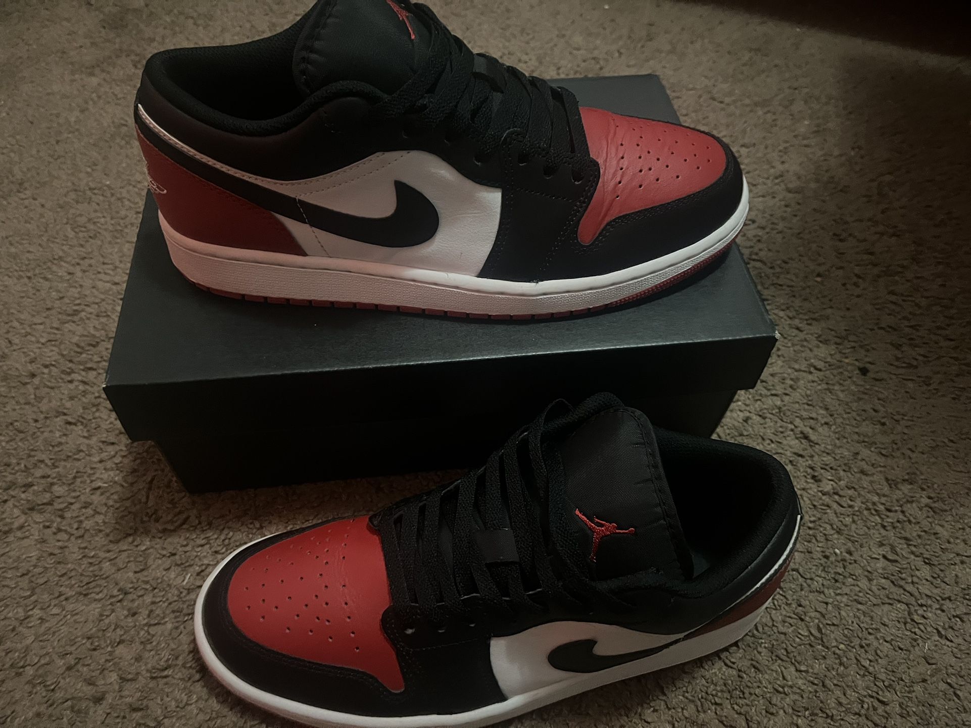 Jordan 1 Bred Toe Low