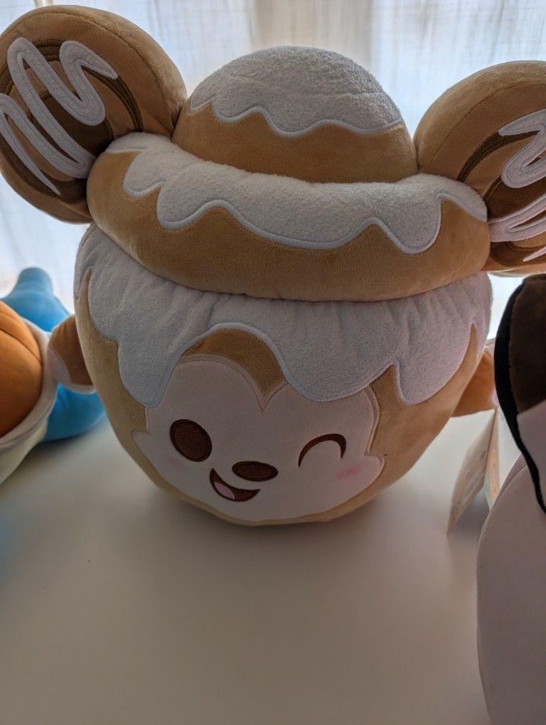 Mickey Munchling Plush