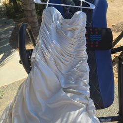 Maggie Sotorro Wedding Dress