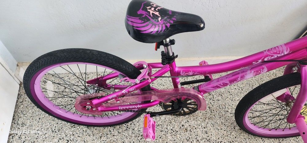 Kent 20 inch 2 cool bmx girl's bike cheap