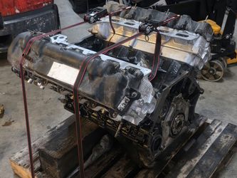 Ford Engine 6.8L Triton V10 Gasoline only for CORE