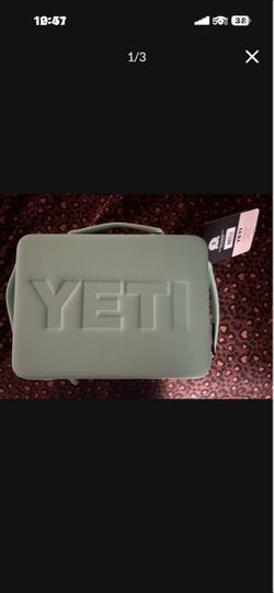 YETI Lunch Box Cooler Bag