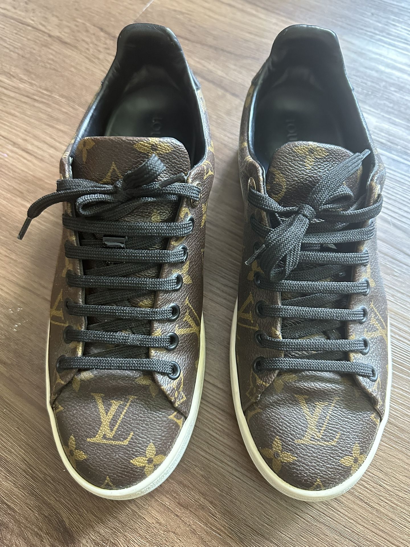 Louis Vuitton Women’s Sneakers
