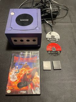 Nintendo GameCube Console Bundle with Games