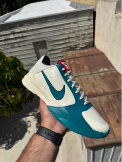 size 10 Caitlin Clark Kobe 5 Coconut Milk