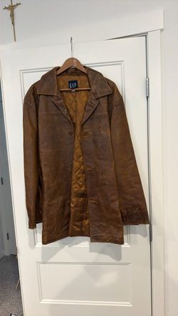 GAP Men’s brown leather jacket sz XL