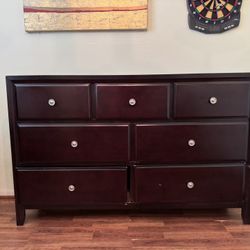 Solid Wood Dresser with Mirror 