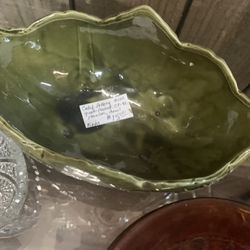 Calf Pottery-92 Green Vintage Footed Plantar