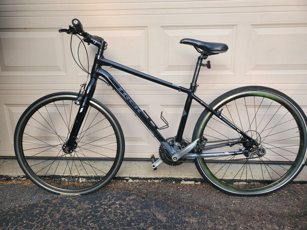 Trek 8.1 DS 3 Speed Hybrid Bike Mens 17.5in Frame Parts/Repair