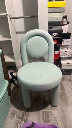 Green vanity chair