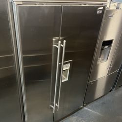 Subzero 42” Refrigerator 2yr Warranty